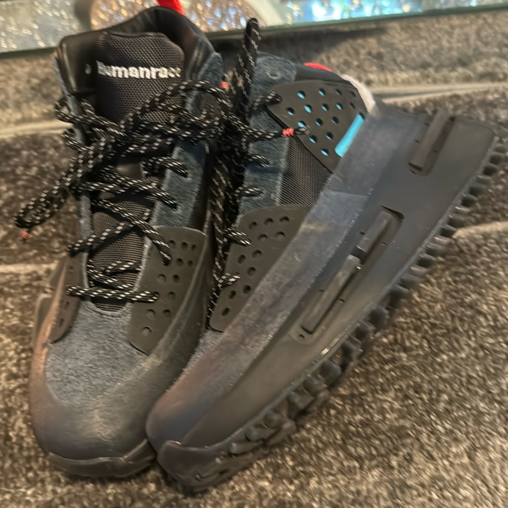 Adidas NMD Boost HU Pharrell Human Race size 8 - Picture 2 of 9